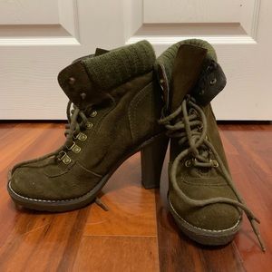 Lace up booties, size 7